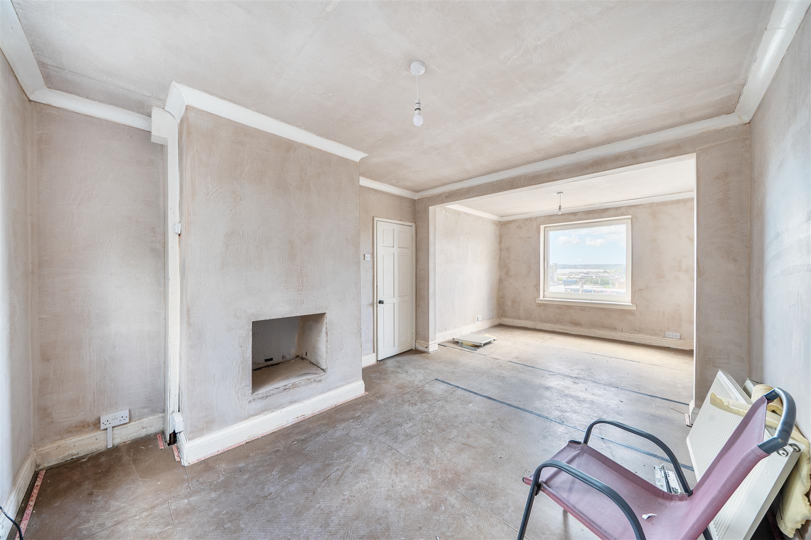 Beaumont Crescent, St. Thomas, Swansea, SA1 8DW